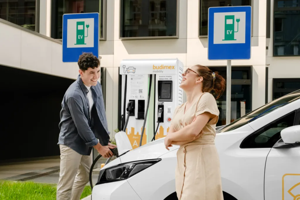 Budimex Mobility tnie ceny na wakacje: 1,56 zł za AC i 1,80 zł za DC na 88 stacjach - dsf2722 12 scaled.jpg