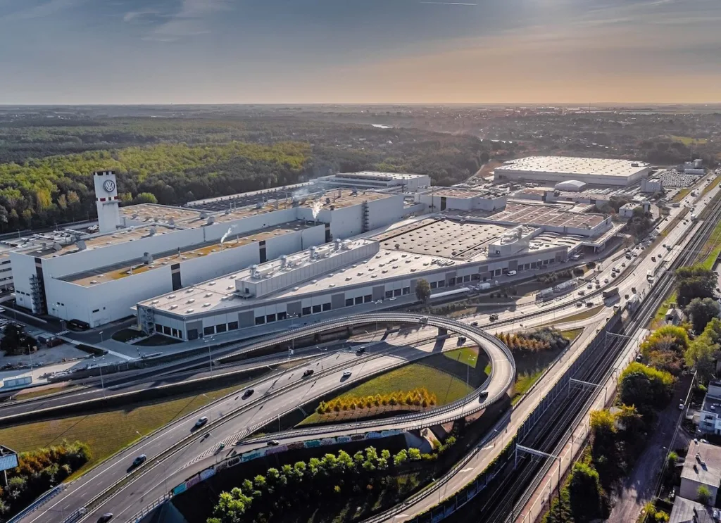 Volkswagen szykuje gigantyczną redukcję zatrudnienia. 100 tysięcy etatów mniej? - obraz 19