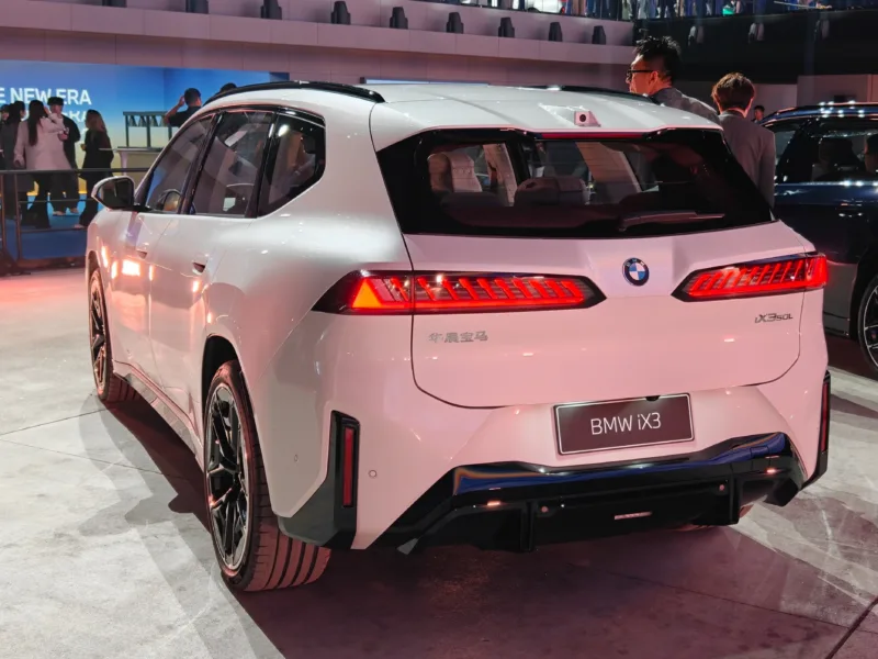 Chiński BMW iX3 z zasięgiem 919 km CLTC Chiński BMW iX3 z zasięgiem 919 km CLTC - BMW i3 chinskie 44