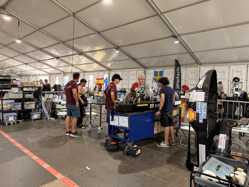 Rekord Polski i nagroda za ducha zespołu. Tak polscy studenci zaskoczyli na Shell Eco-marathon 2026 - IMG 8364