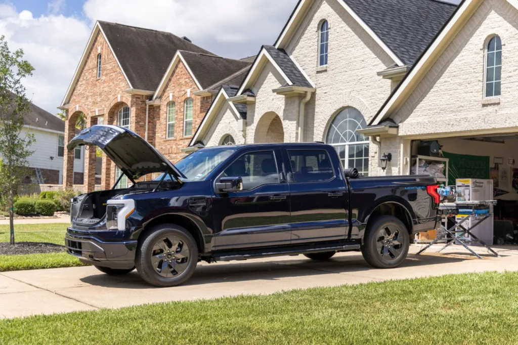 Kalifornia i producenci aut dopłacą 3,5 tys. USD do pierwszego nowego EV. Do używanego połowę! Kalifornia i producenci aut dopłacą 3,5 tys. USD do pierwszego nowego EV. Do używanego połowę! - Kalifornia doplata do elektrykow 3