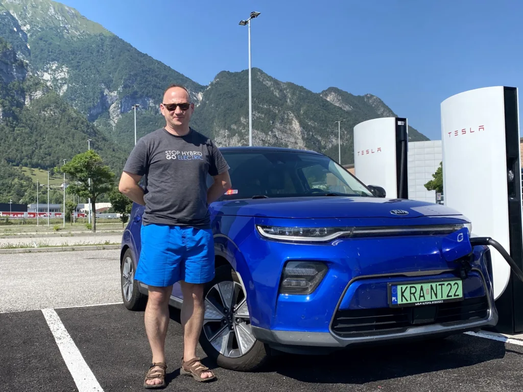 „Elektrykiem” na Lazurowe Wybrzeże. Ekonomicznie i bez cienia stresu w Kii e-Soul „Elektrykiem” na Lazurowe Wybrzeże. Ekonomicznie i bez cienia stresu w Kii e-Soul - Lazurowe Wybrzeze 2