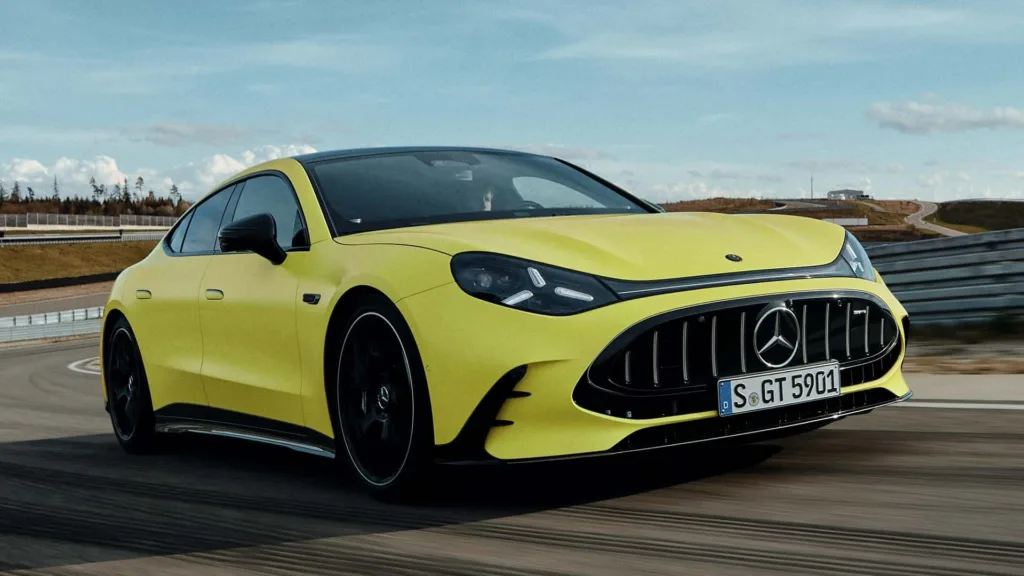 Mercedes z ofensywą modelową. 10 nowości i „elektryki” w roli głównej - Mercedes amg 2