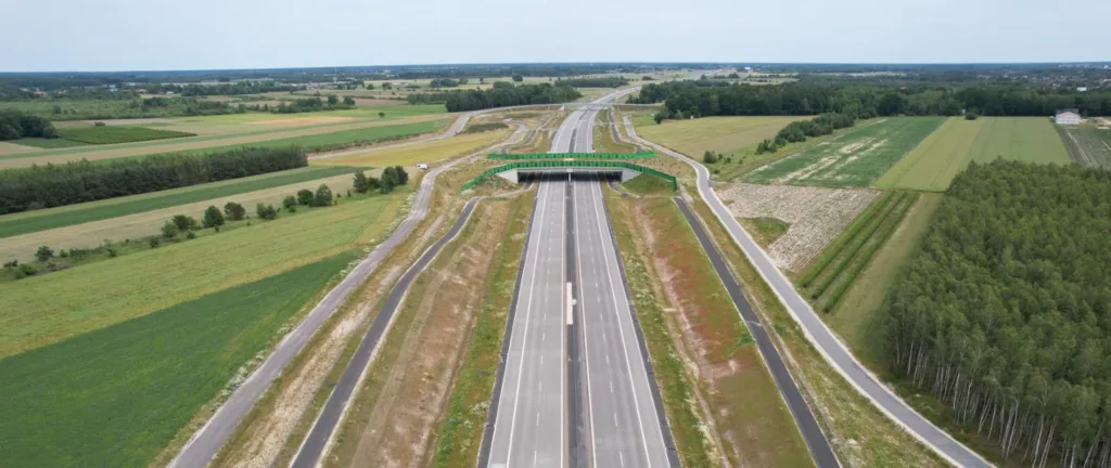 Drożej na A2, ale szybciej na A4. Nowe technologie i darmowe przejazdy dla kierowców EV - A2 podwyzka 11