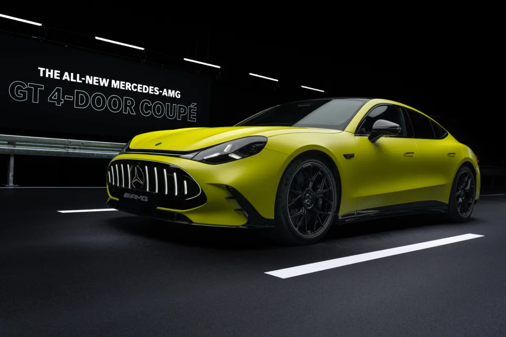 AMG szykuje elektrycznego potwora. Nowy SUV ma mieć 1153 KM i ładowanie 600 kW - AMG GT 4‑Door Coupe 22