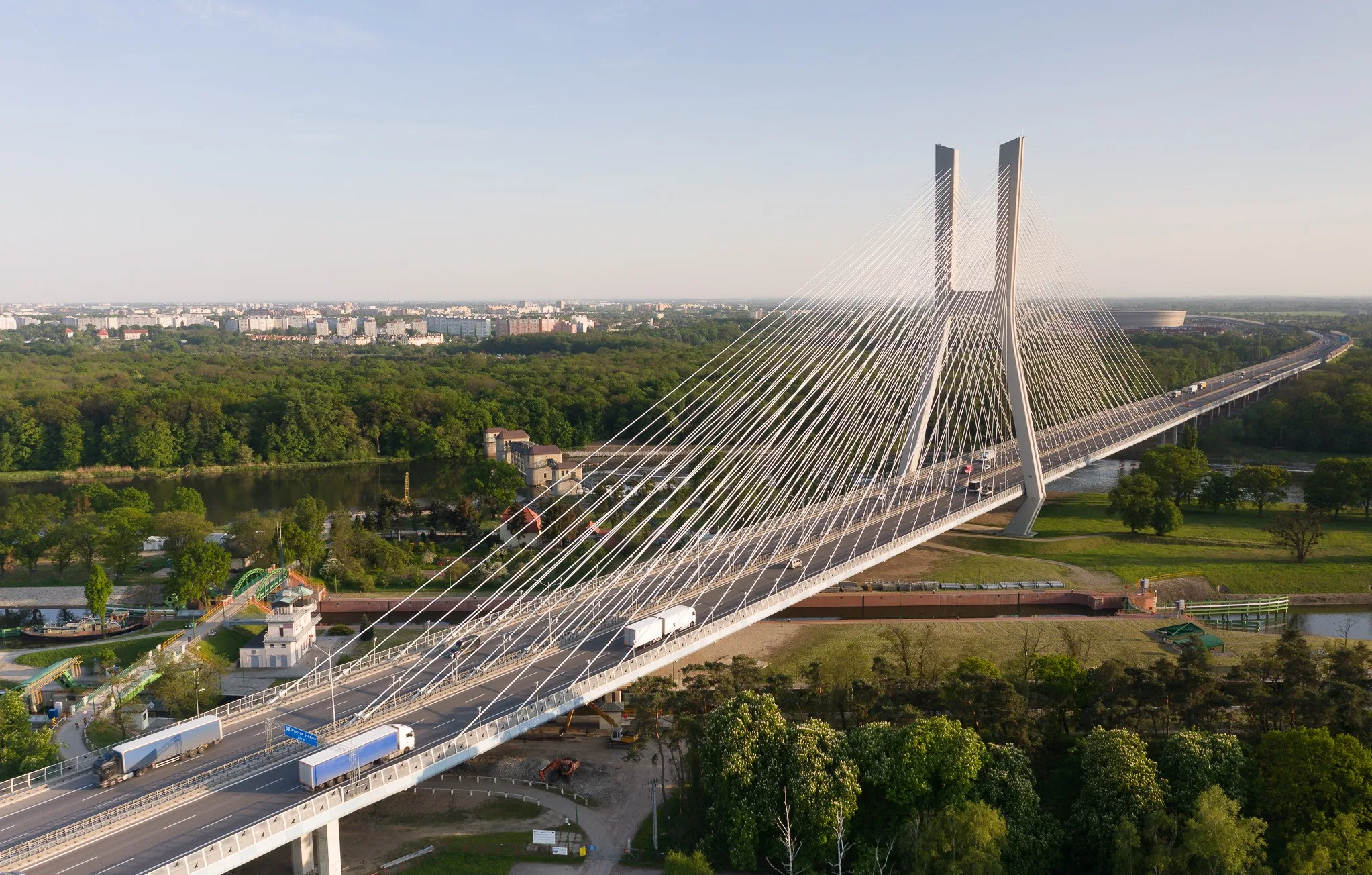 A8 AOW Most Rędziński