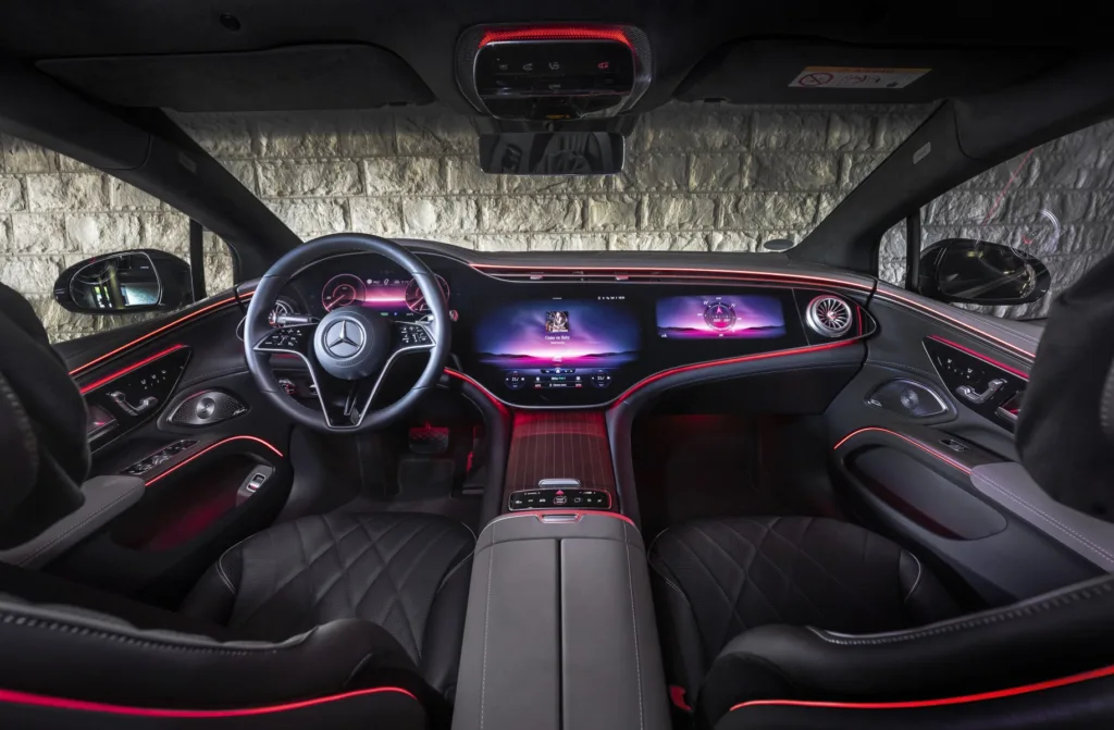 Używany Mercedes EQS. Prestiż z dużym zasięgiem za połowę ceny - Mercedes EQS 3