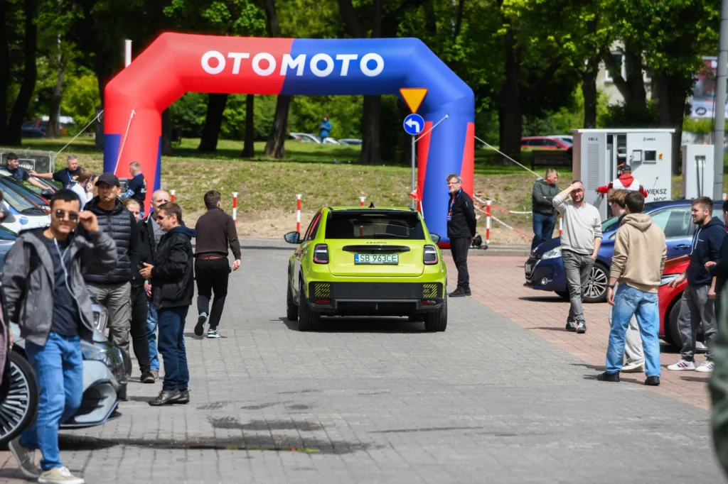 New Mobility Experience 2026 startuje w Łodzi! Elektryki, jazdy testowe, animacje i wiele innych atrakcji. Dwa dni zabawy i wstęp wolny!   - NMEXP LODZ 21