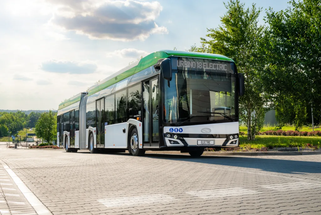 Solaris dostarczy do Ołomuńca do 40 e-busów. Europa przyspiesza zieloną rewolucję - Solaris Urbino 18 electric olomuniec 2
