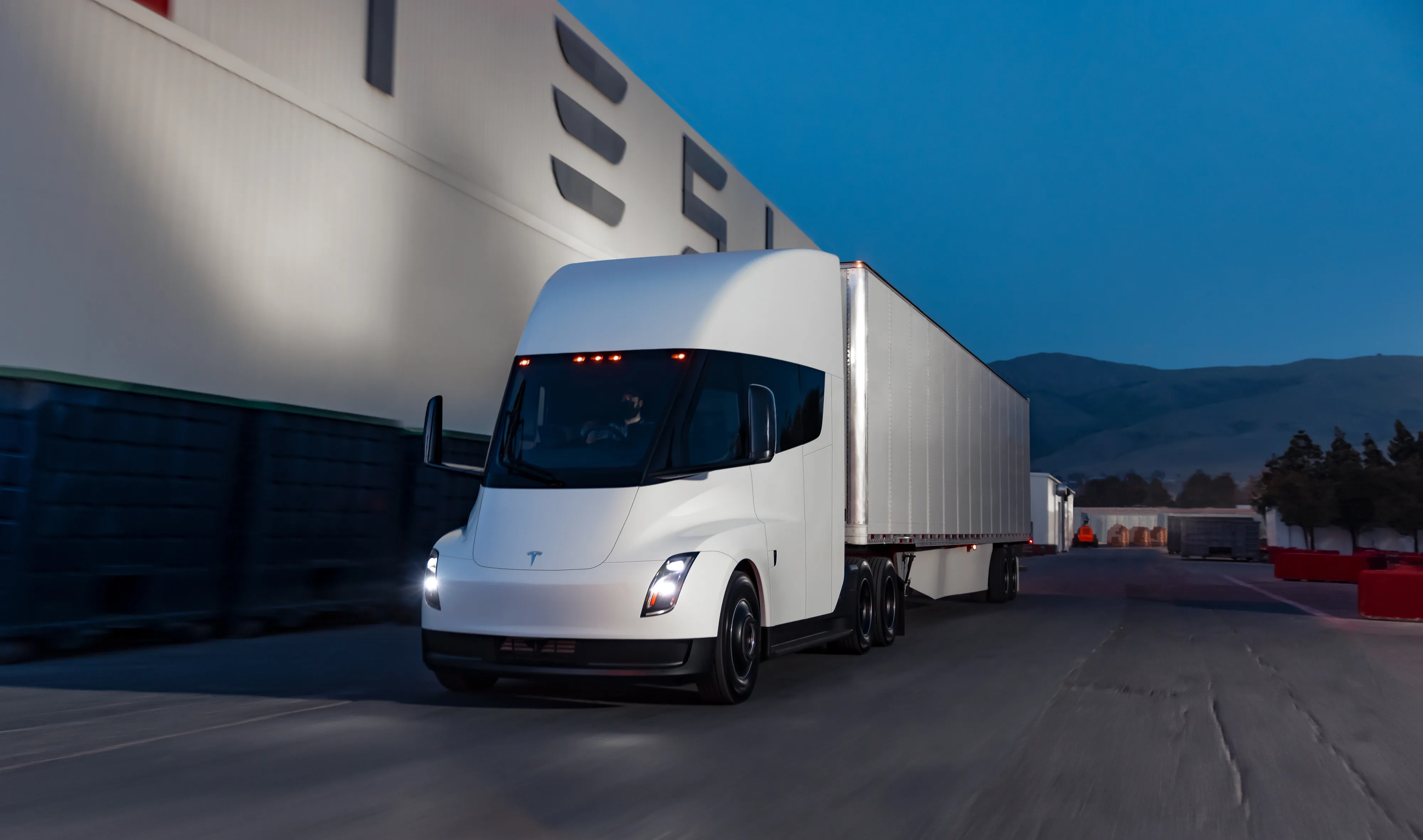 Tesla Semi Hanower 2