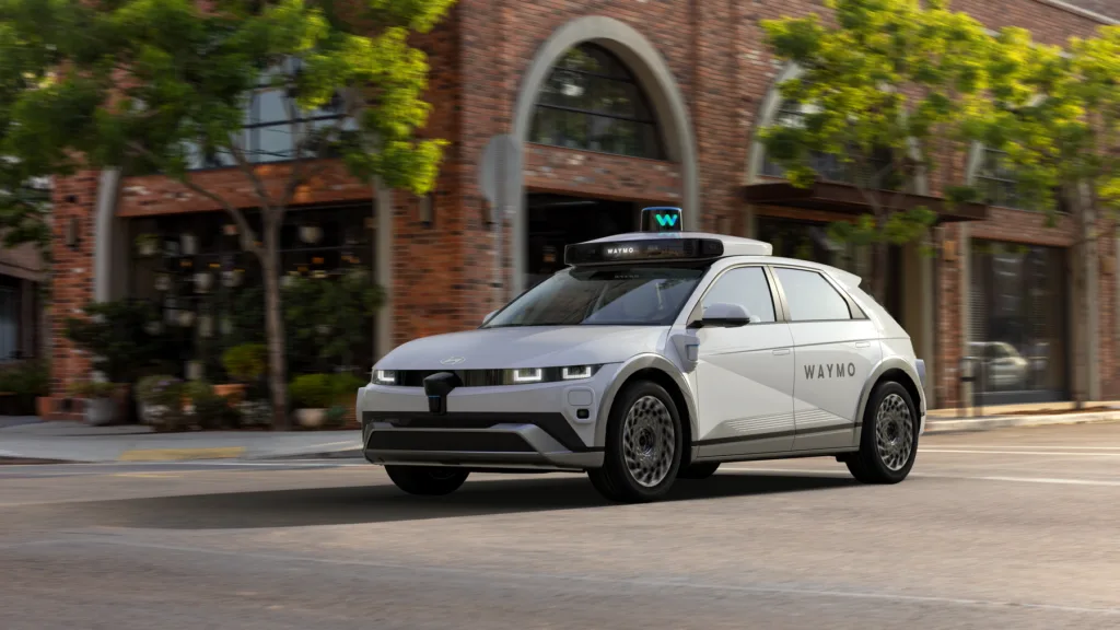 Waymo wybrała Monachium. Autonomiczny debiut w 2027 roku! - Waymo 3