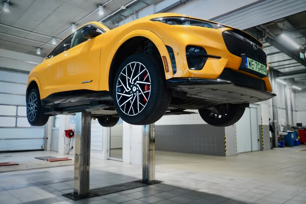 Używany Ford Mustang Mach-E. Którą wersję wybrać i czego się obawiać? - obraz 3