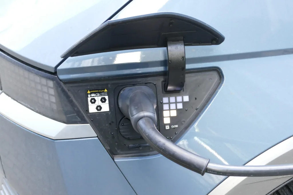 500 tysięcy testów i ani jednej złej baterii. Aviloo obala największy mit o „elektrykach” 500 tysięcy testów i ani jednej złej baterii. Aviloo obala największy mit o „elektrykach” - Avilloo test baterie 2