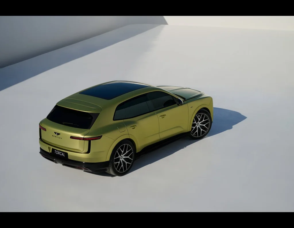Bentley Torcal to pierwszy elektryczny model marki. Ma 888 KM i 600 km zasięgu - Bentley Trocal 3