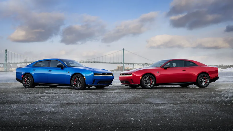 Dodge Charger Daytona ma 670 KM i można go już zamawiać w Polsce - Dodge Charger 1