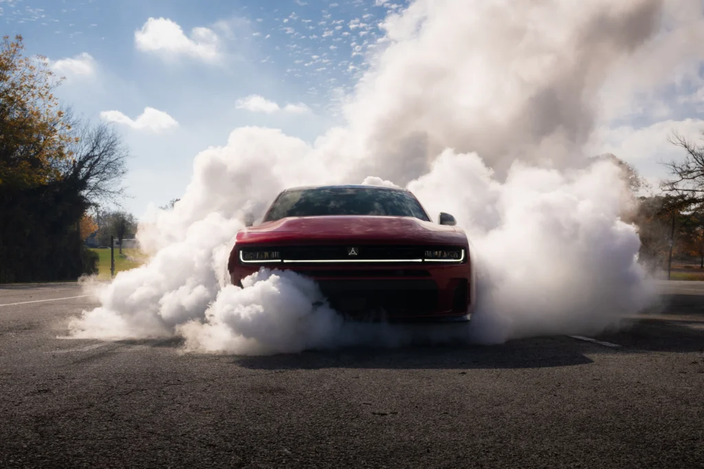 Strona główna - Dodge Charger Daytona fot. Stellantis 66