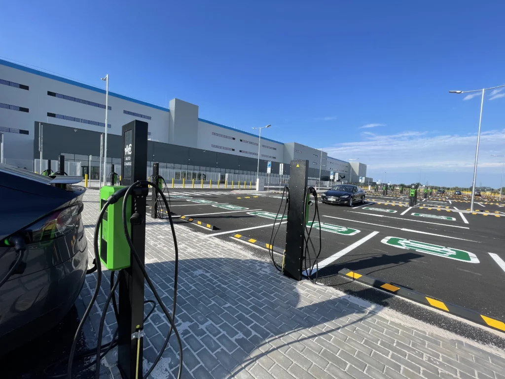 ECOFACTOR chce zbudować ponad 300 punktów w Polsce - WallBox