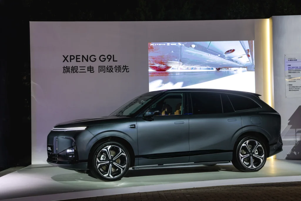 Xpeng G9L rusza na podbój świata. Chiński SUV wyjedzie z Chin i Austrii na 64 rynki - Xpeng G9L 2