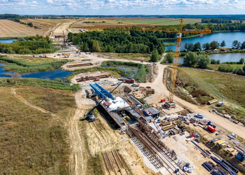 S10: najdłuższy plac budowy w Polsce. Powstaje 96 km drogi ekspresowej S10: najdłuższy plac budowy w Polsce. Powstaje 96 km drogi ekspresowej - s 10 mateusz grzeszczuk estakada 3
