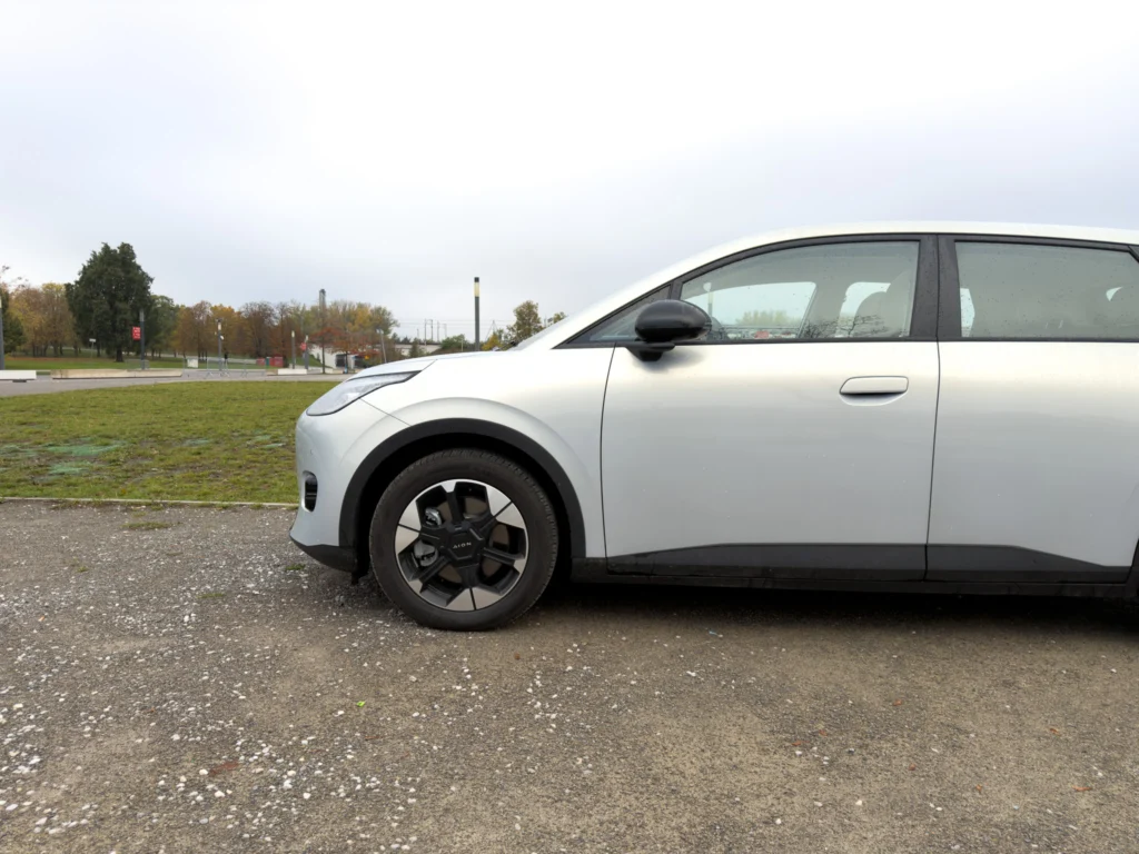 GAC AION UT na testach elektromobilnych - IMG 8583