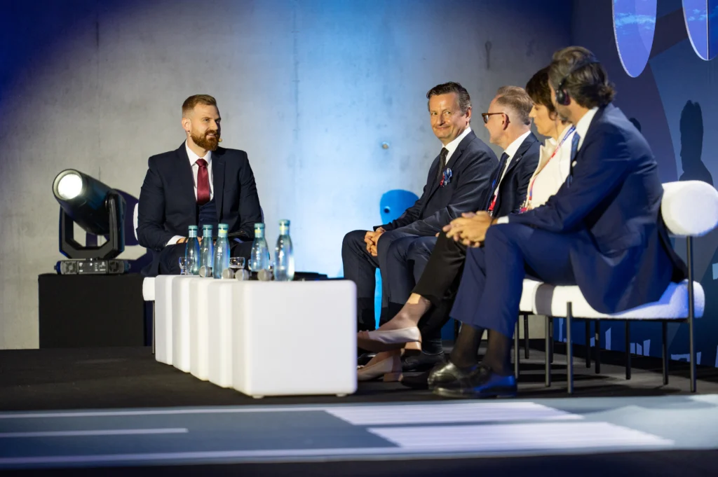 Polska: jak zmniejszyć dystans do Europy w nowej mobilności? 10 rekomendacji PSNM! - KNM 2026 Polska wnioski 6