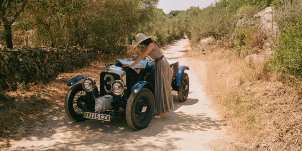 Jeden oryginał, trzy repliki i niemal 100 lat historii. Wyjątkowy pokaz Bentleya w Crewe Bentley